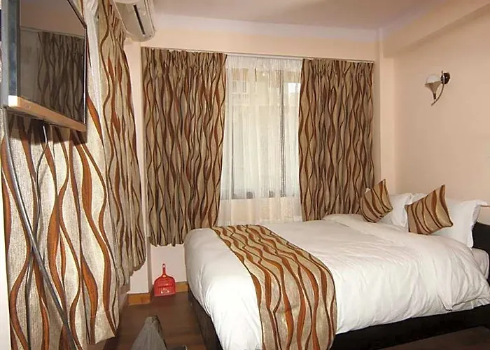 Hotel Kathmandu City Hotel 2*